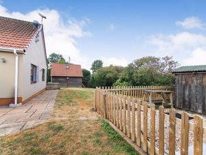 Photo 18- click for photo gallery